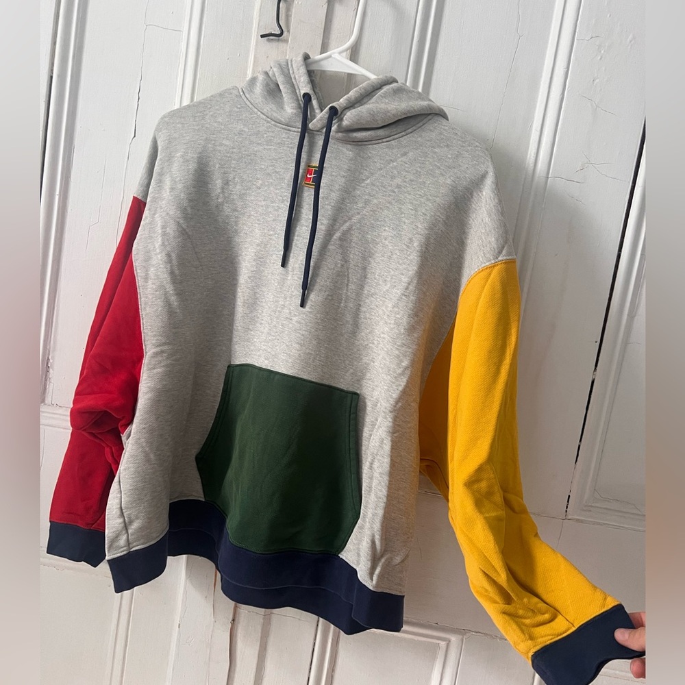 Nike Court hoodie